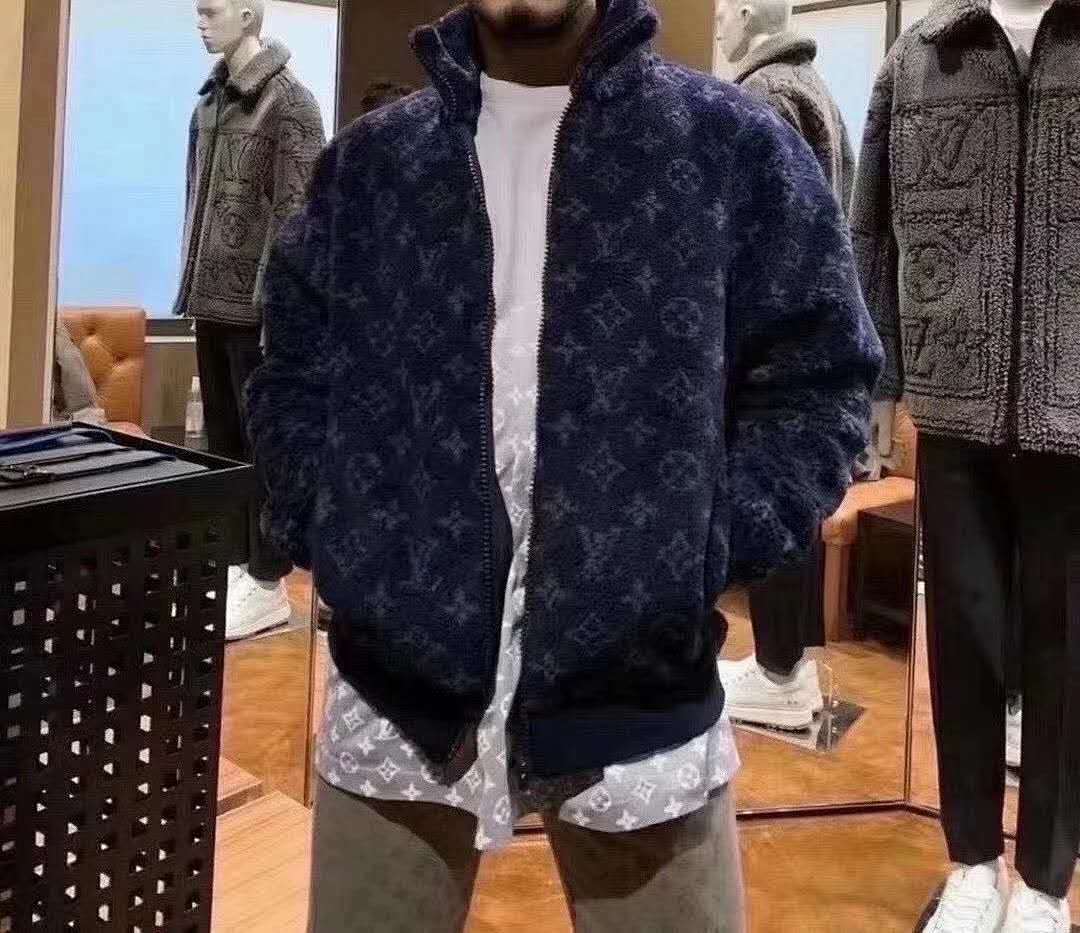 Other VV Teddy Blue Jacket - Image 5