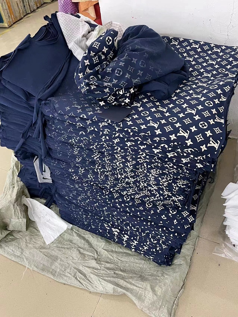 Other V*V 2022 NEW BLUE Disapper Tee - Image 31