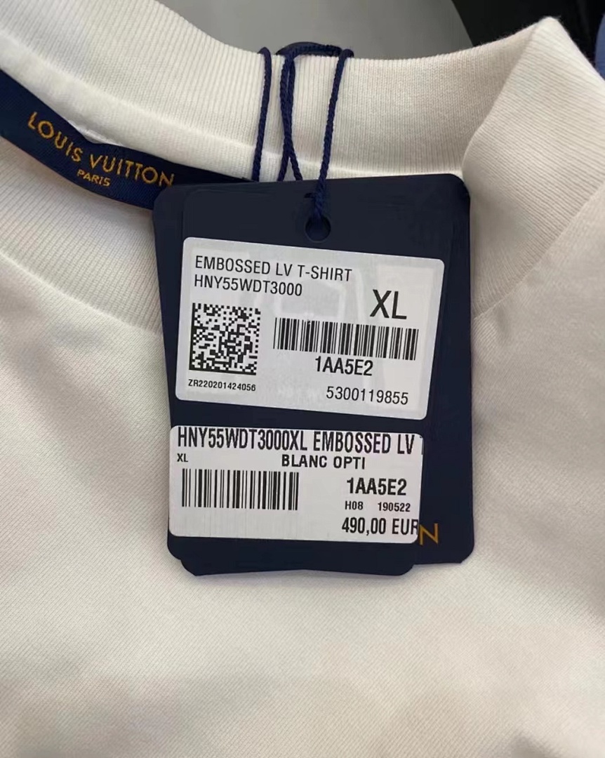 Other VV 2022 Green Logo Tee - Image 31