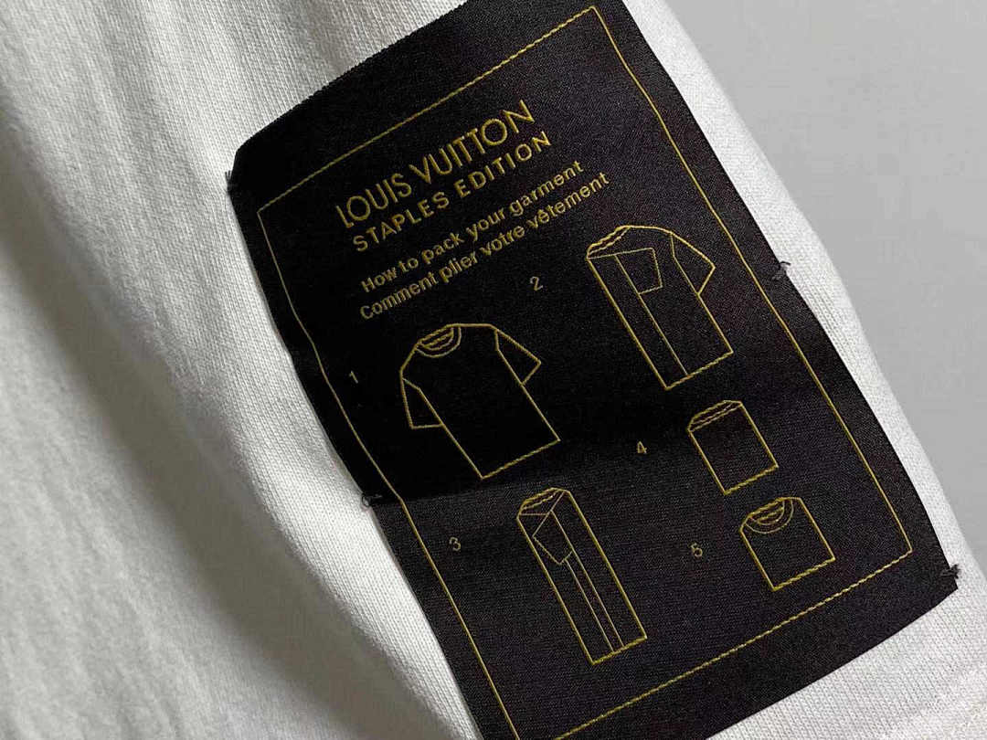 Other VV Back Tag White Tee - Image 15