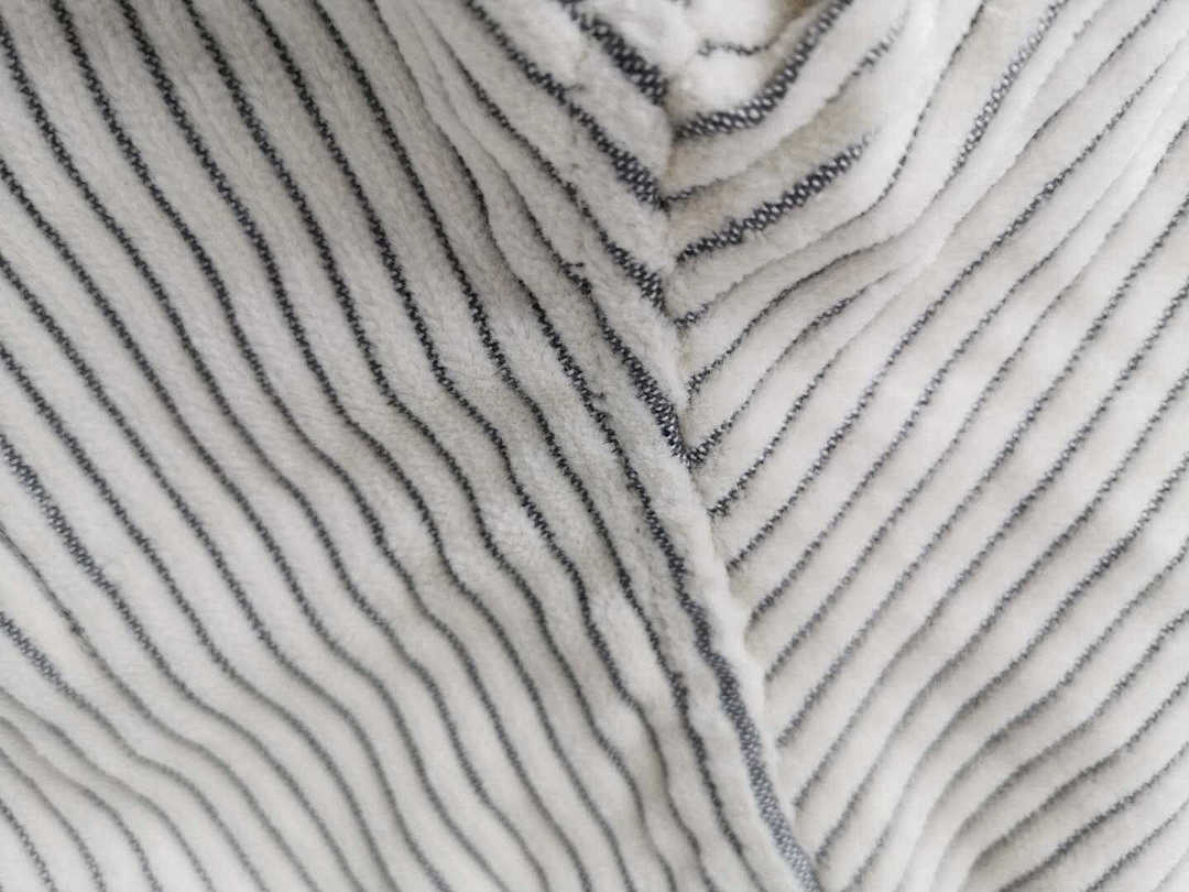 Other White Jacket - Image 6