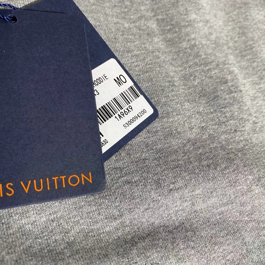 Other VV 2021FW Hoodie - Image 11