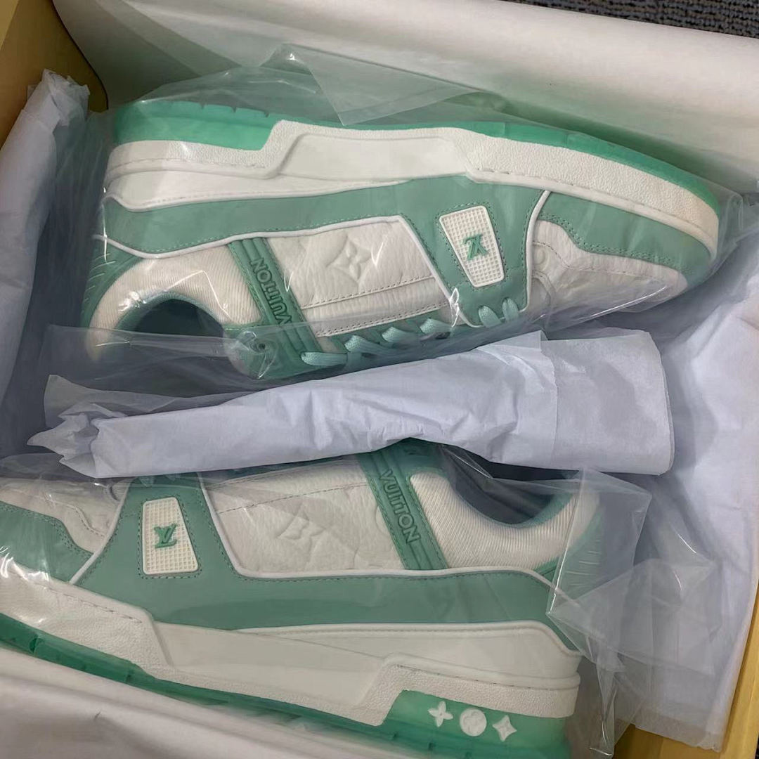 Other VV Mint Green Trainer - Image 2