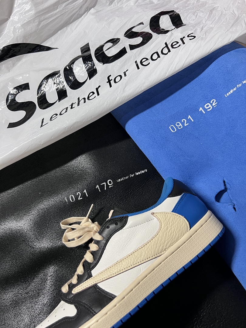 Other Travs TS Sneaker - Image 4