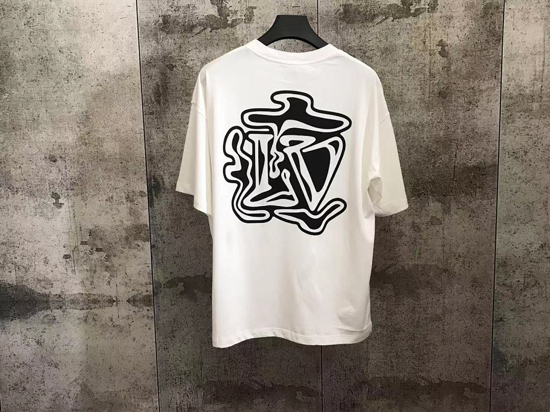 LOUIS T Shirt, photo 1