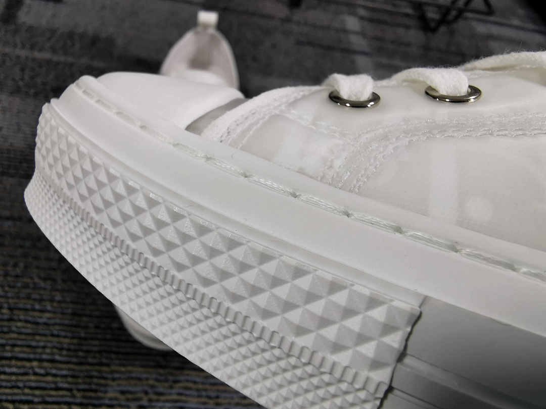 Other White HIGH-TOP & LOW-TOP - Image 4