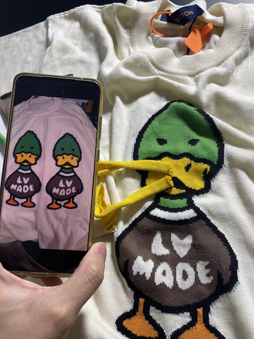 Other KEN Version——Vv X Nigooo Duck Knitwear Tee - Image 4