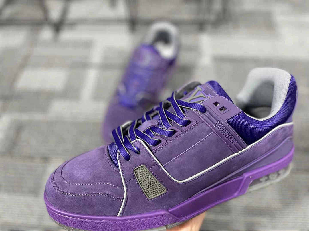 Other VV Purple Sneaker - Image 9