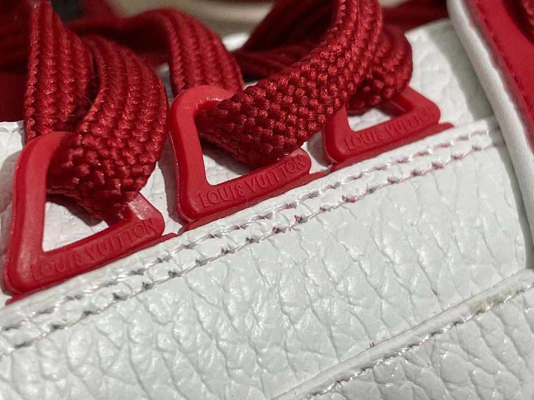 Other VV Red Trainer - Image 18