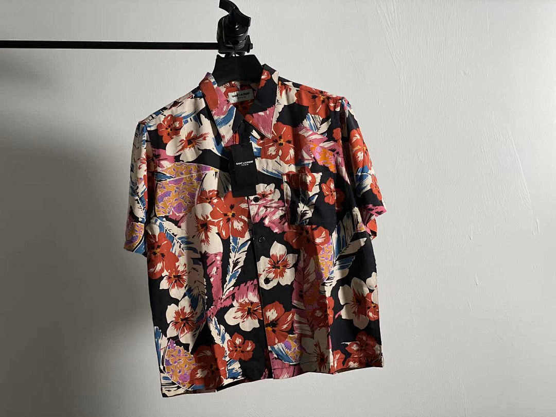 Other SL*P Hawaii Red Shirt—— - Image 19