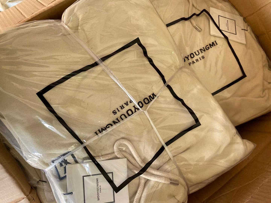 Other WYM Creamy White Hoodie——On Stock - Image 3