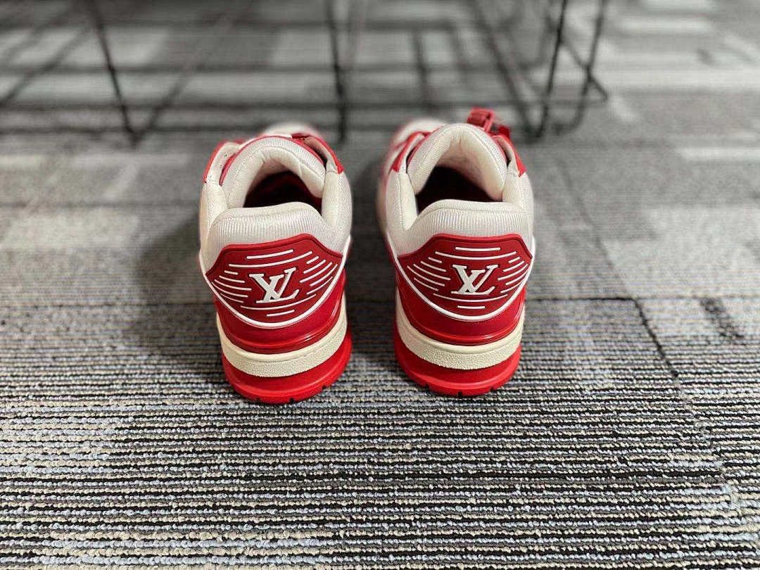 Other VV Red Trainer - Image 17