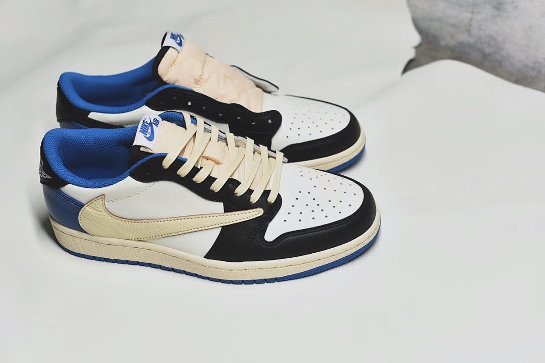 Other Travs TS Sneaker - Image 12
