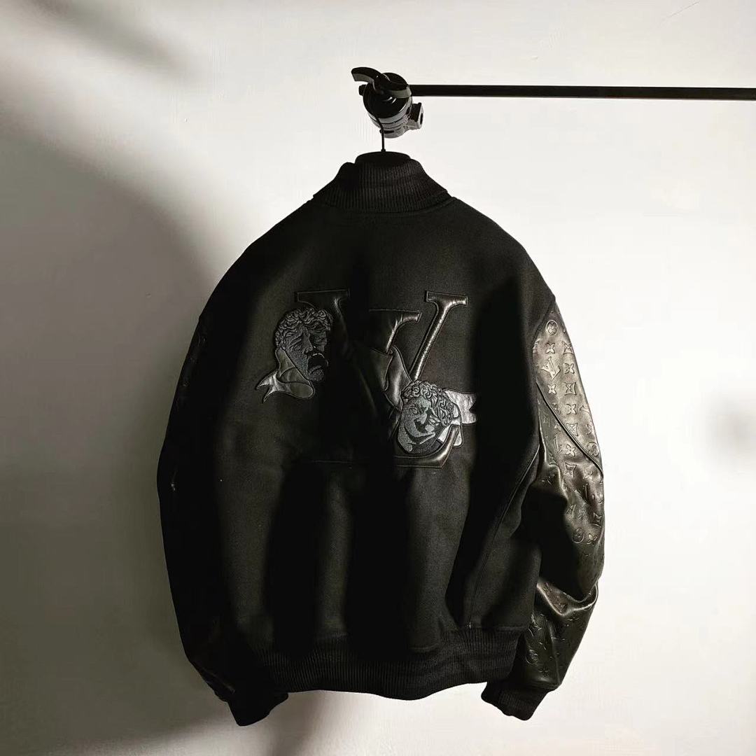 VV Black Jacket Pre, photo 1