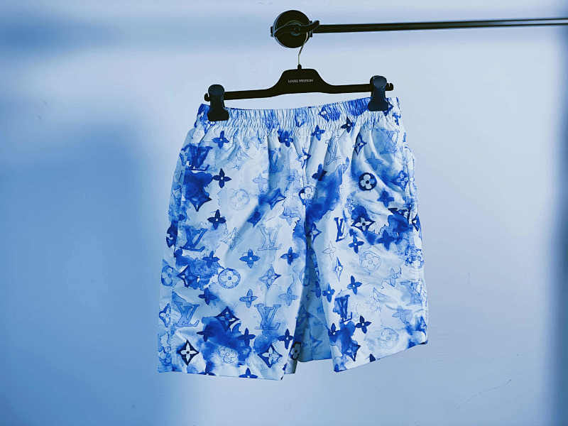 VV Blue Shorts Preivew, photo 1