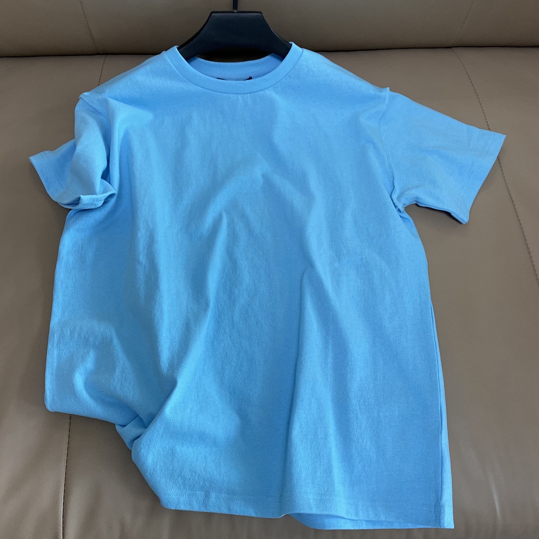 Other VV Outside Tag Blue Tee - Image 24