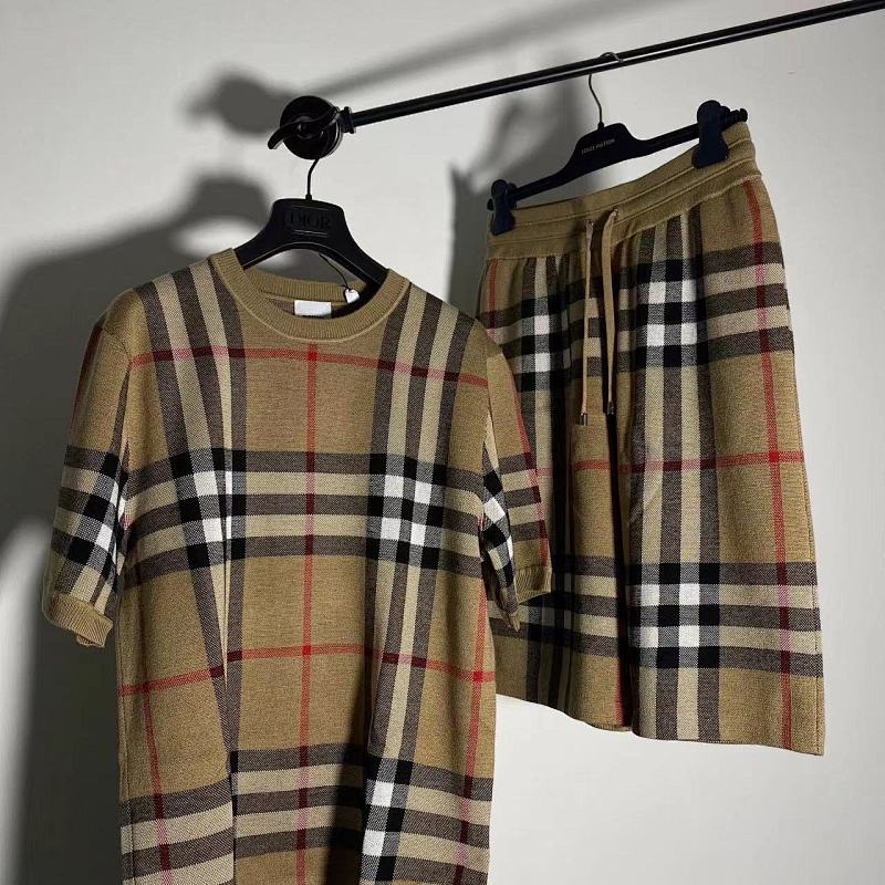 BUR Short-Sleeve Check Silk Wool Shirt And Shorts, photo 1