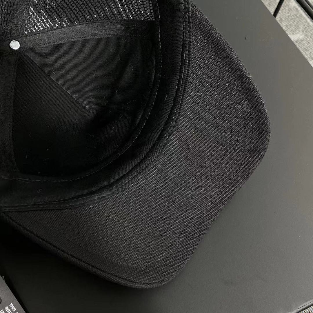 AMIRI ARI*MI Star Caps - Image 10