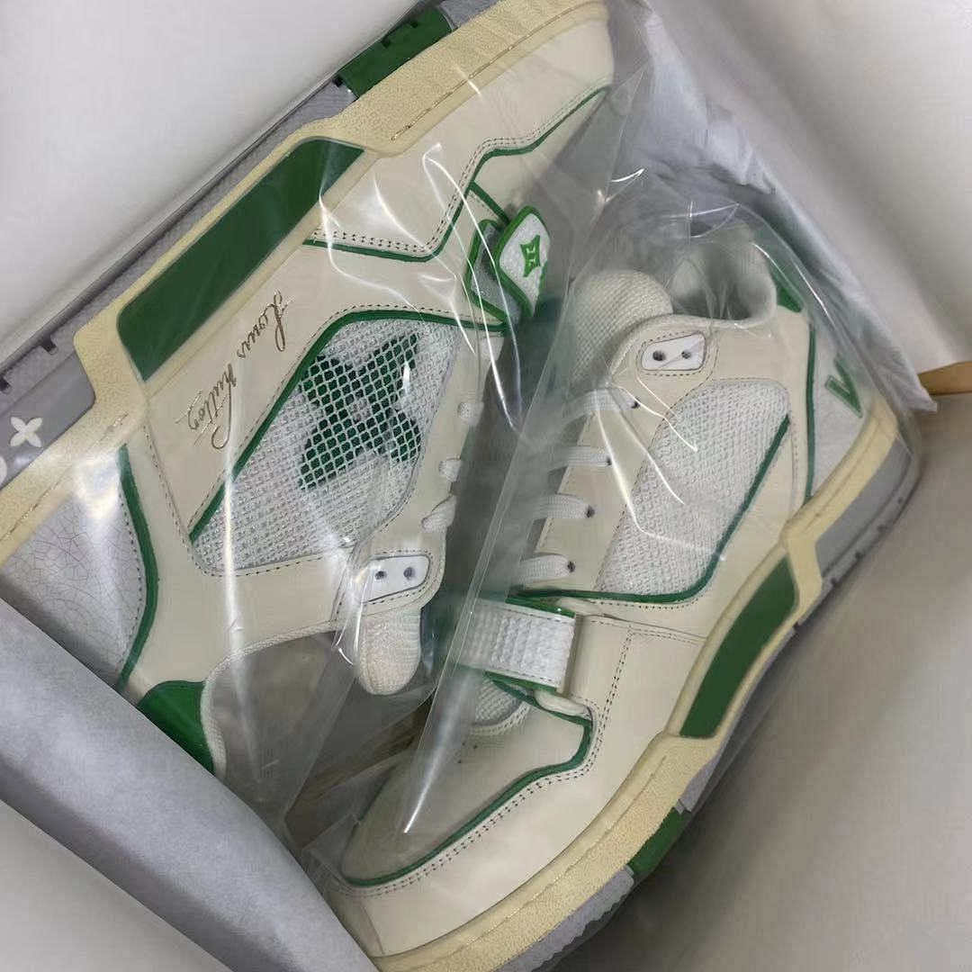 Other VV 2021 Trainer - Image 2