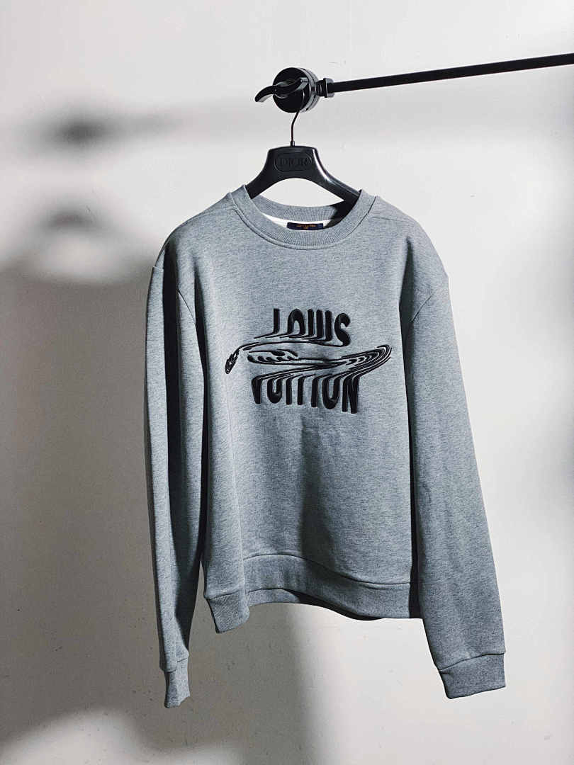 VV 2021SS Sweatershirt, photo 1