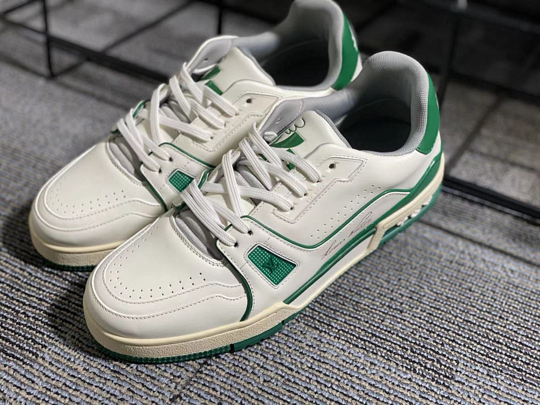 Other VV 2020 Green Trainer