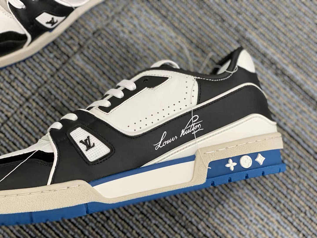 Other VV Black White 2021 Sneaker - Image 8