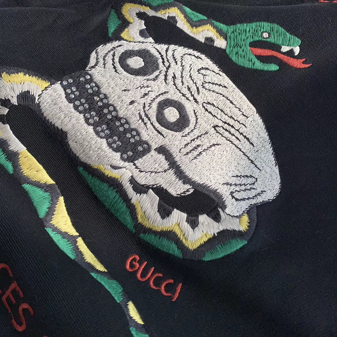Other GC Sneak Embroidered Sweatshirt - Image 15