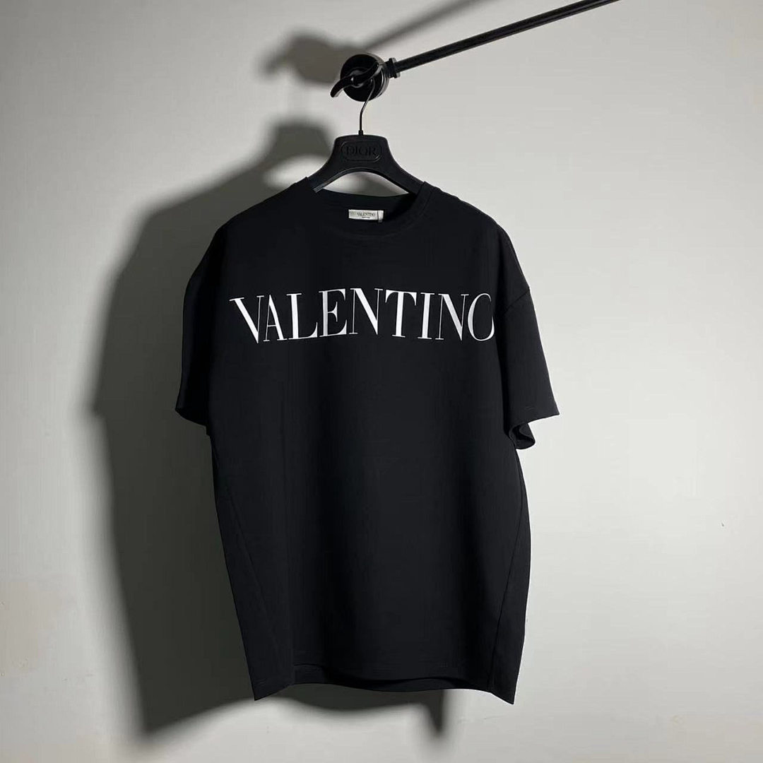 V.L.T 2022, photo 1