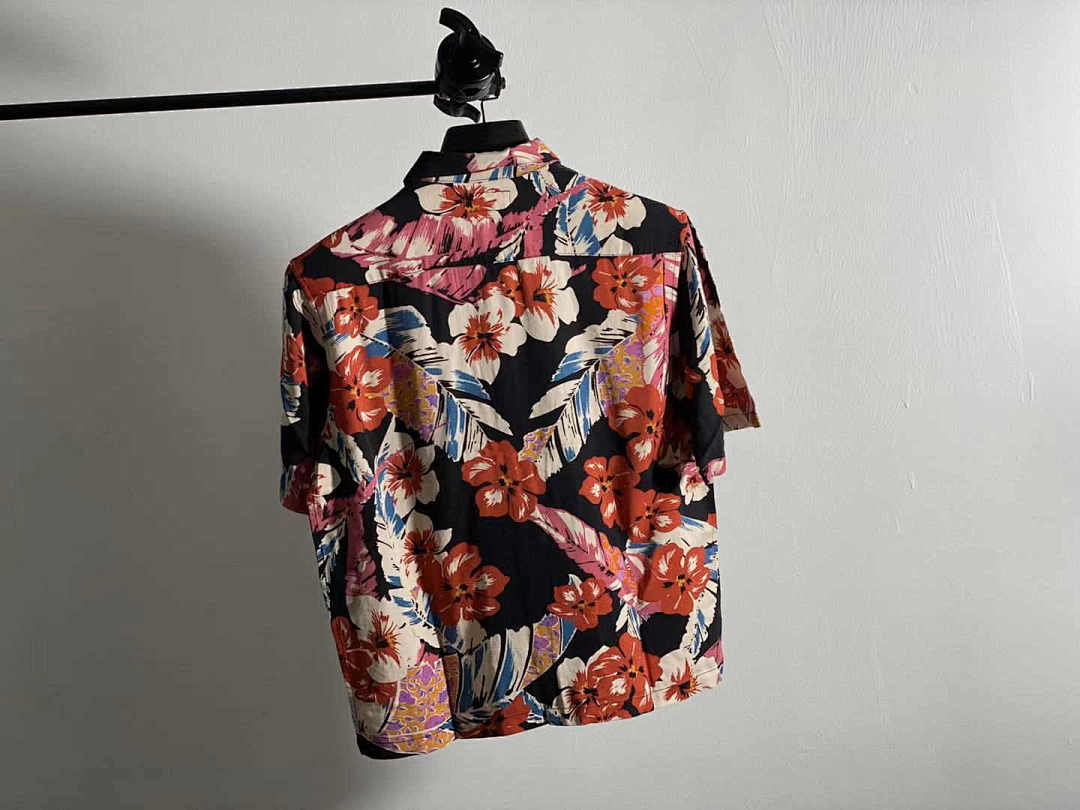 Other SL*P Hawaii Red Shirt—— - Image 25