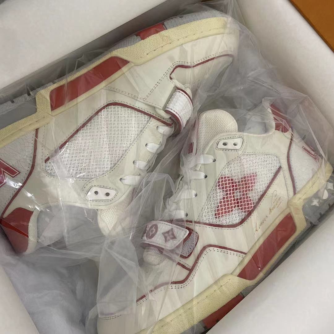 Other VV 2021 Red Trainer - Image 17