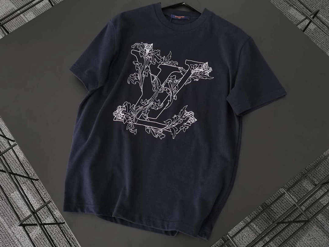 Other VV EMBROIDERED FLOWER T-SHIRT —— - Image 18