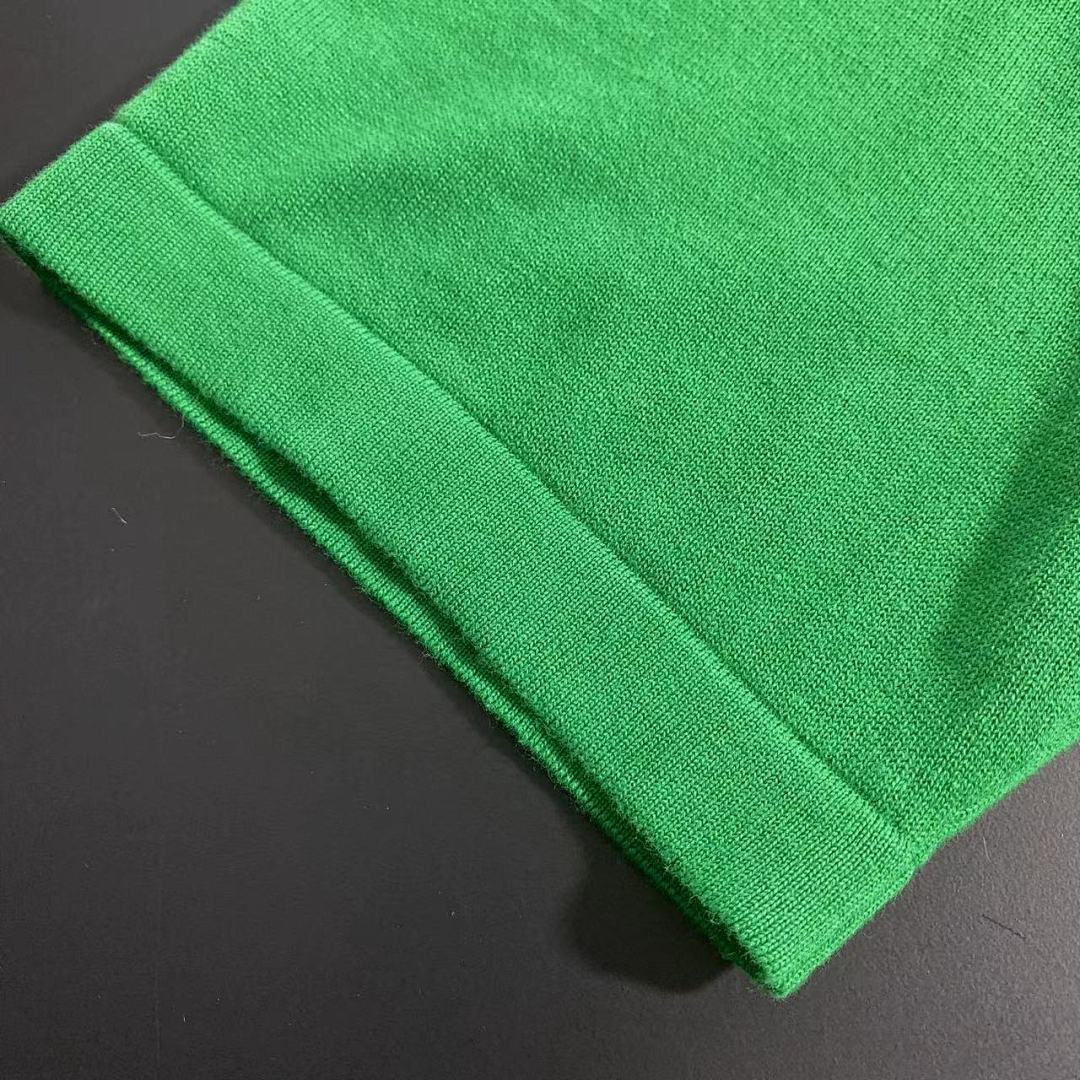 Other VV Green Show Tee - Image 20