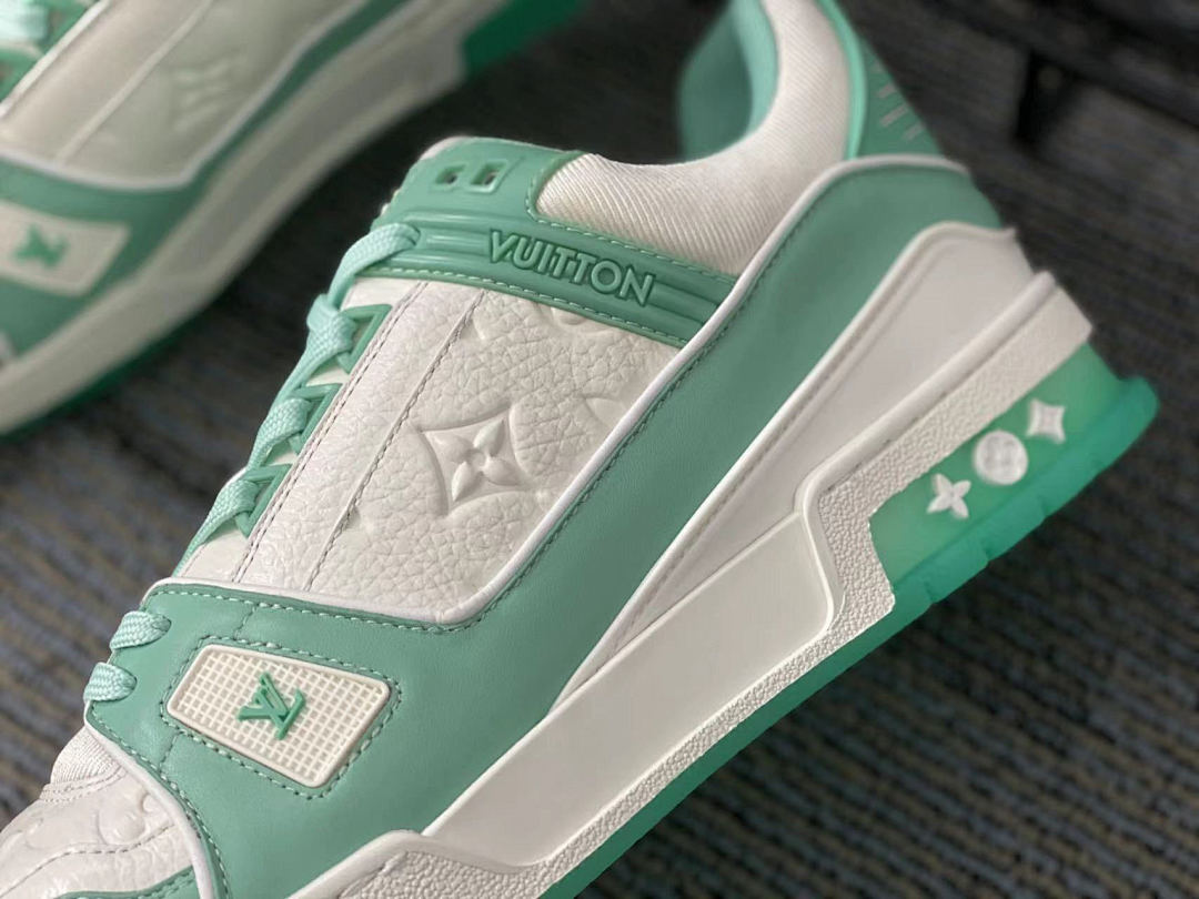 Other VV Mint Green Trainer - Image 18
