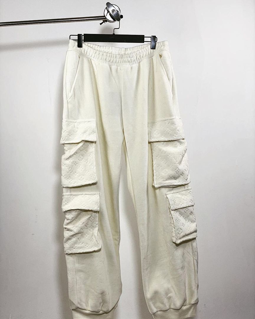 LOUIS Jacquard Suits, photo 1