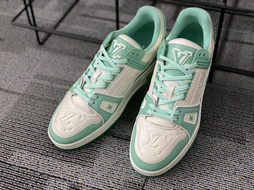Other VV Mint Green Trainer - Image 5