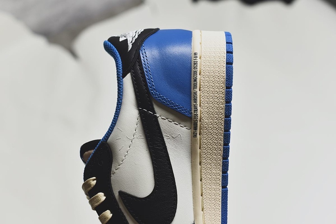 Other Travs TS Sneaker - Image 8