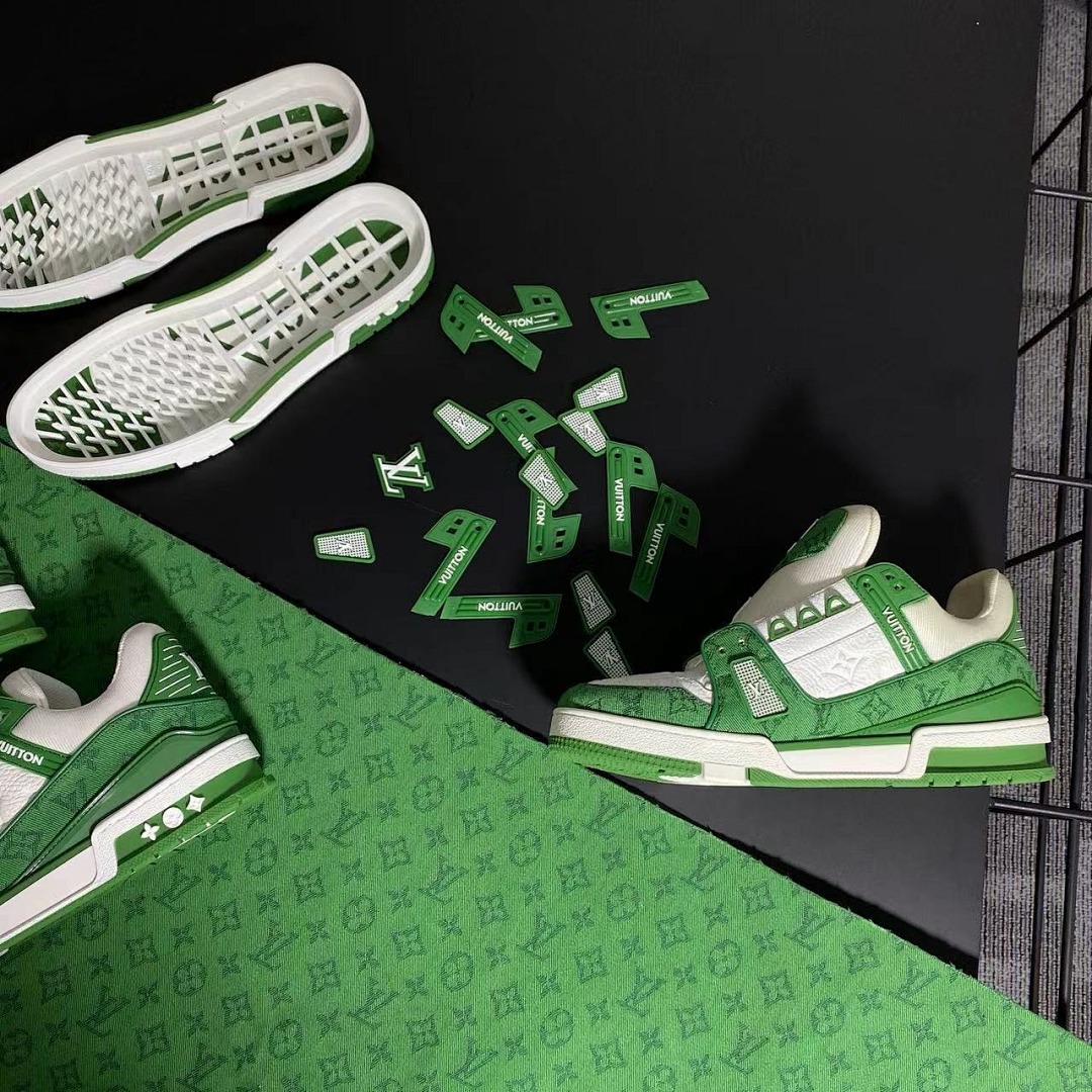 Other VV 2022 Green Denim Trainer - Image 23