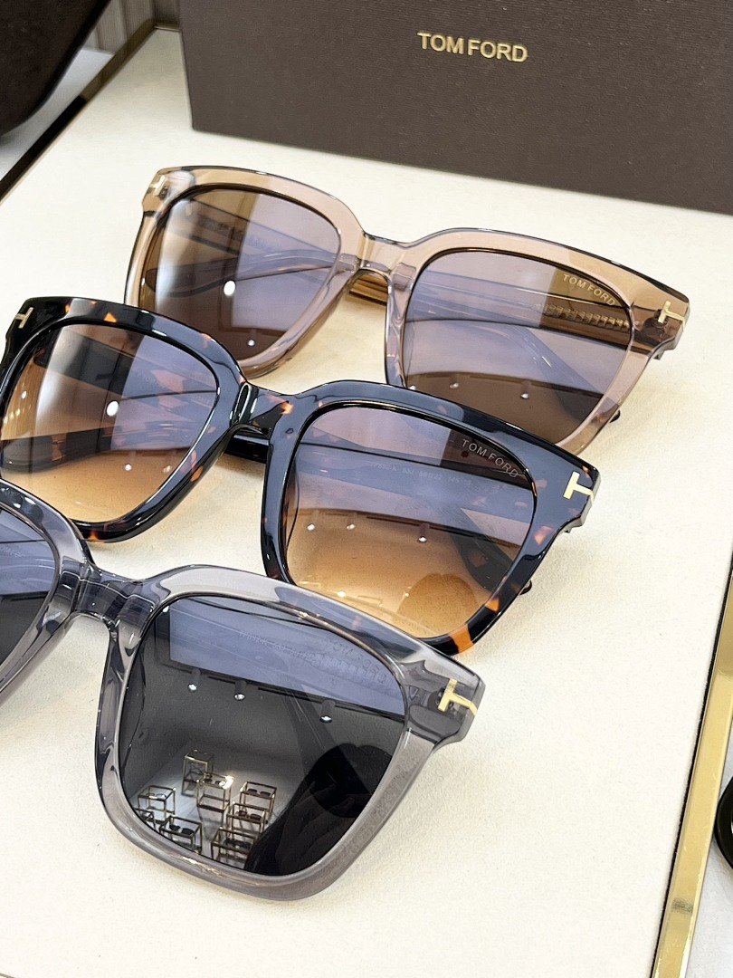 Other TOM FORDMODEL TF892-KSIZE:56 - Image 2