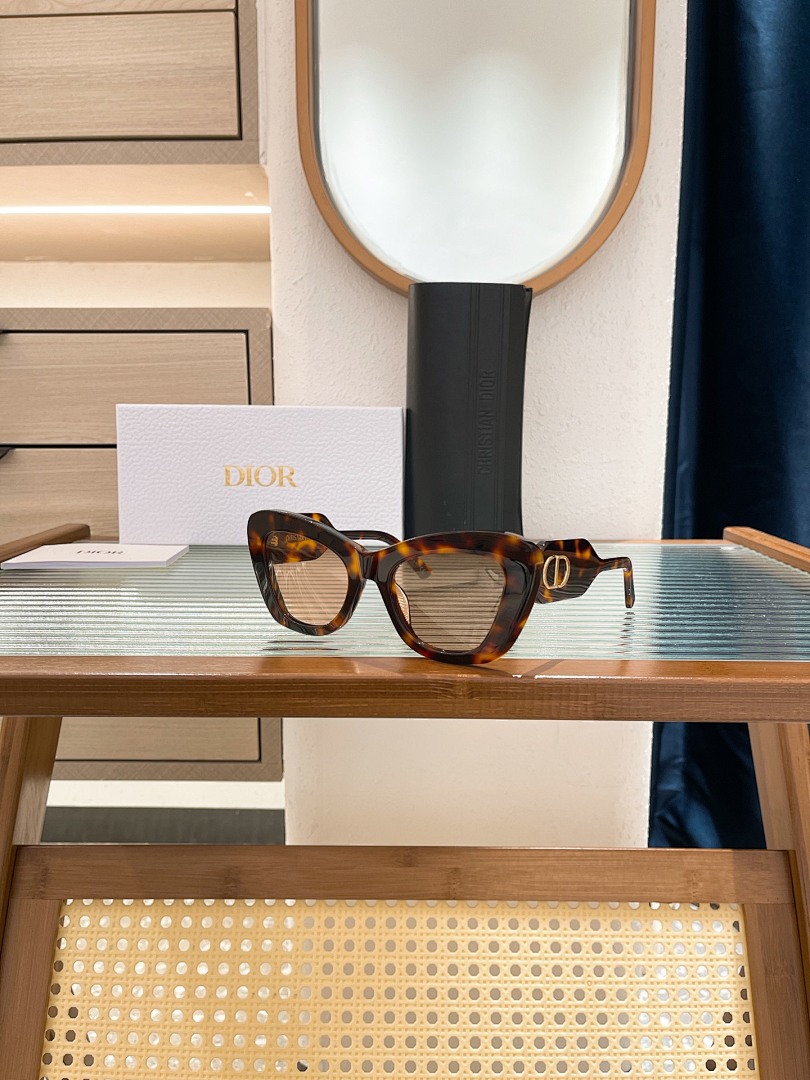 Other DioR_ - Image 9