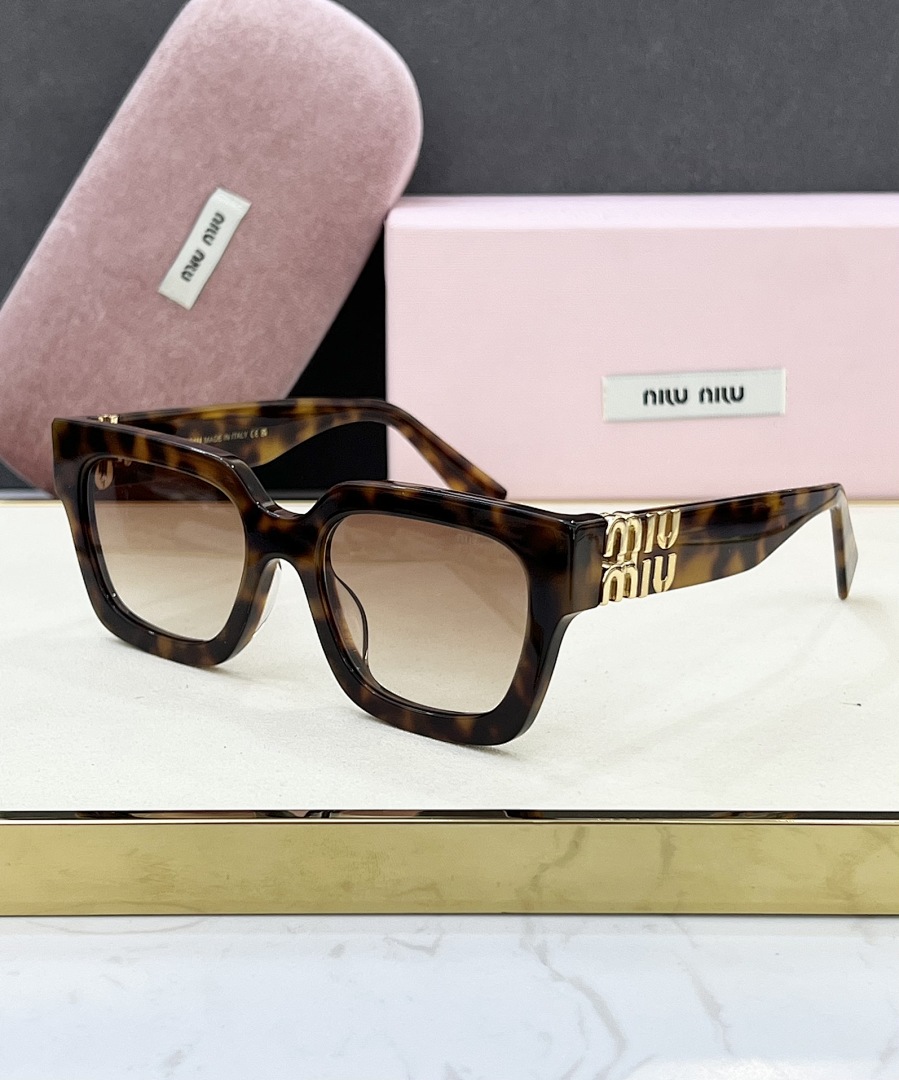 Miu Miu MIUMIUMODEL:SMU117YSSIZE:53 - Image 4