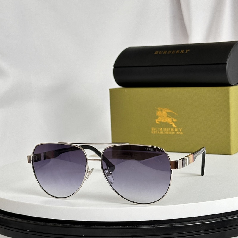 Burberry, photo 1
