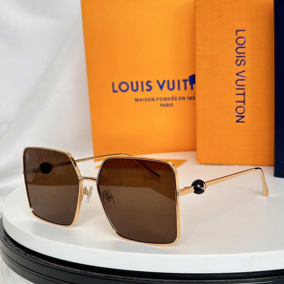 Other LOUIS VUITTONMODEL:Z1996USIZE:63