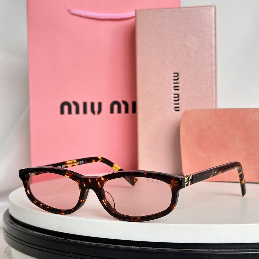 Miu Miu MODELMUA06S SIZE:53, photo 1