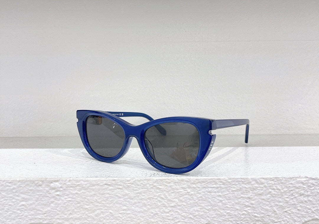 Other OFF WHITEMODELOERI112SIZE50, photo 1