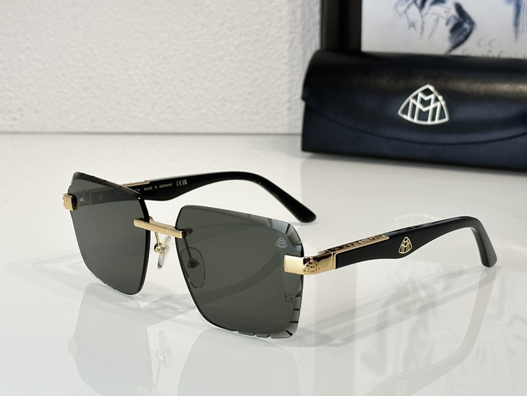 Chanel Chanel MaybacHMod:Z067Size:60, photo 1