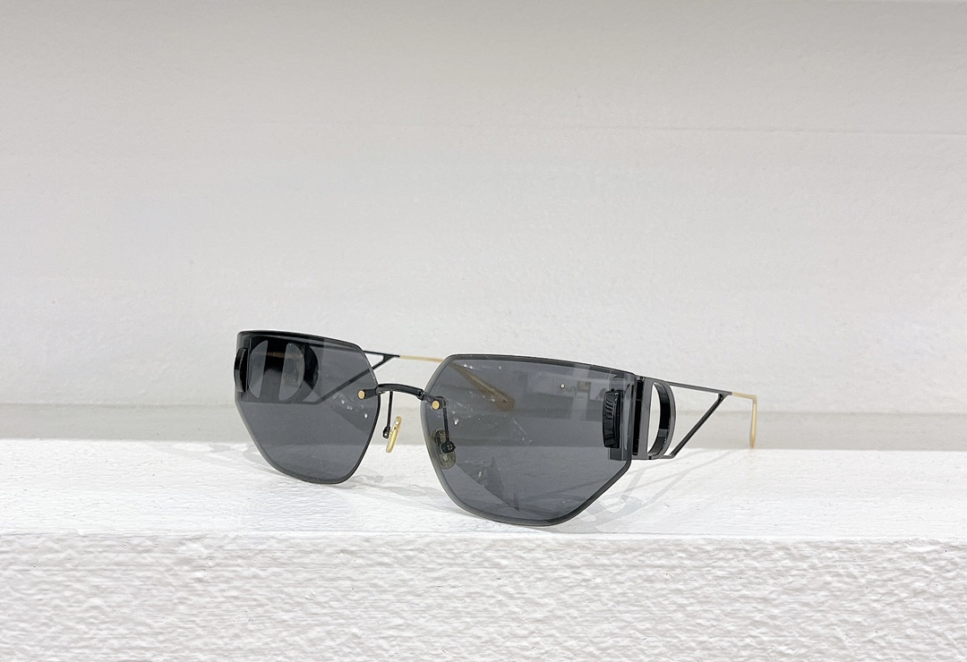 Other DIORMODEL:30Montaigne B3U SIZE:65