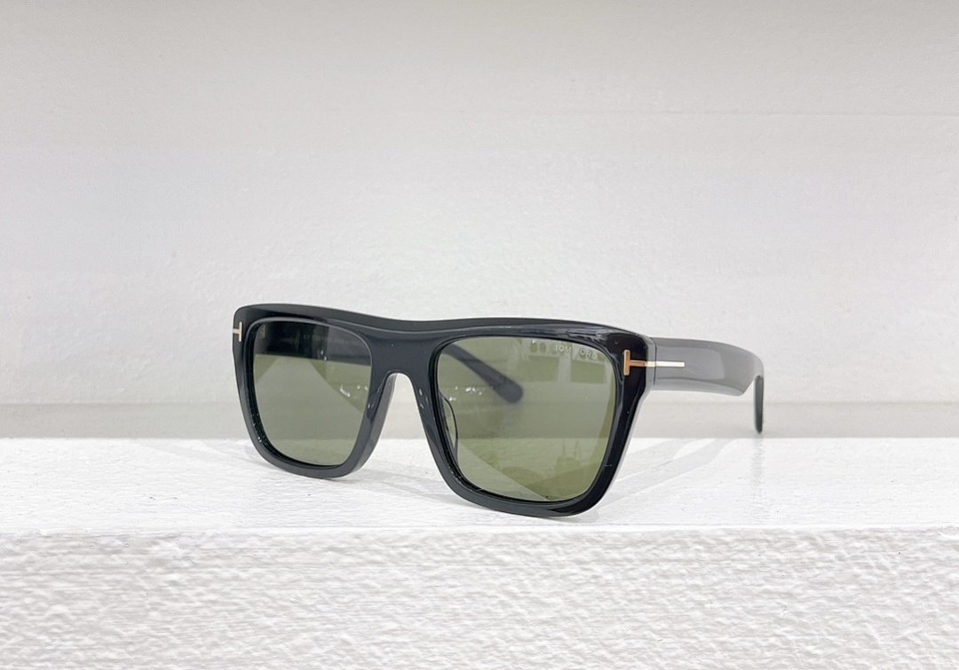 Other TOM FORDMODEL:FT1077 SIZE:55