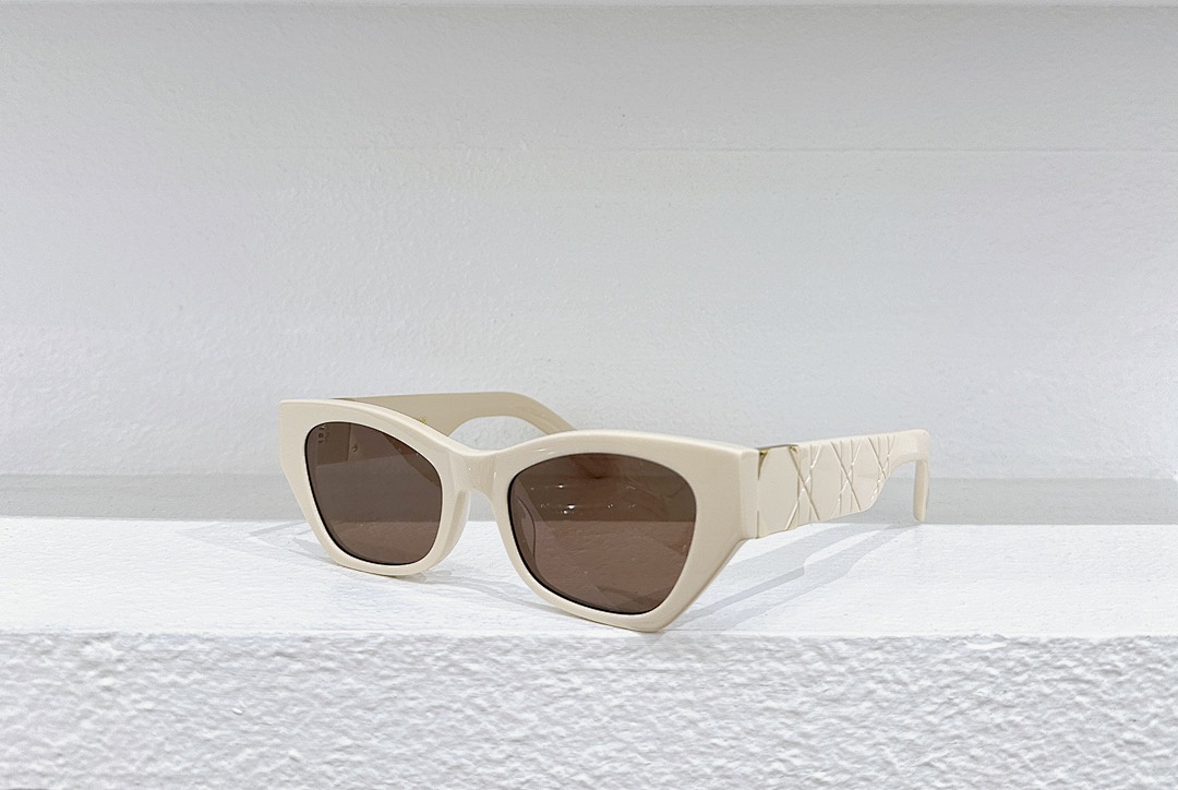 Other DIORMODEL:B1ISIZE:52, photo 1