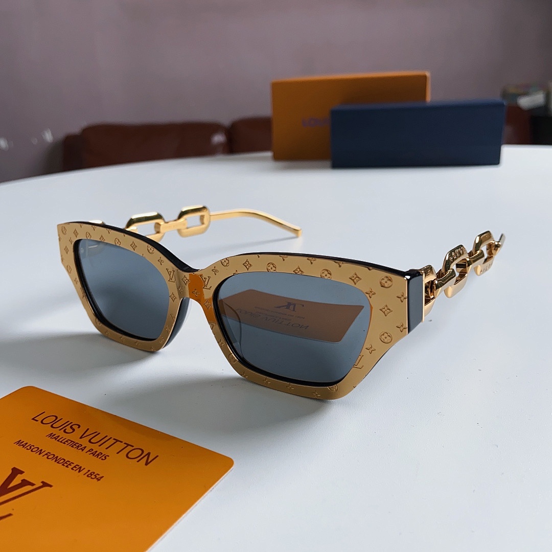 Other LOUIS VUITTONMODEL:Z1472E Z1473E Z1474E Z1476E Z1477E Z1478E Z1480ESIZE:54 19