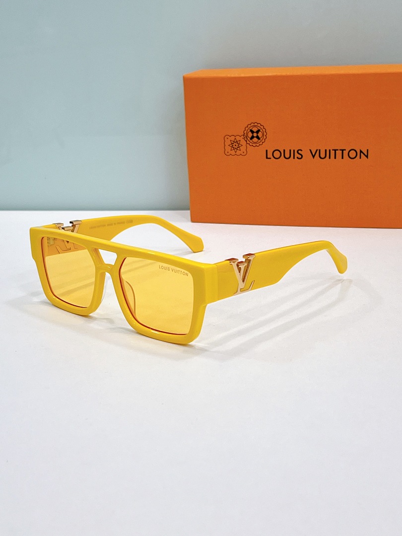 Other LOUIS VUITTONMODEL:Z2062W SIZE:133 0-145 - Image 6